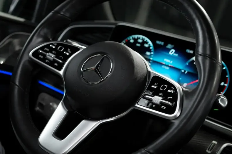 Mercedes-Benz GLE 400 din 2022 cu 97.439 km - oferta MER109258 - foto 8