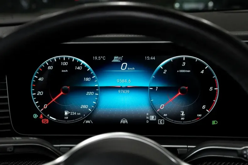 Mercedes-Benz GLE 400 din 2022 cu 97.439 km - oferta MER109258 - foto 9