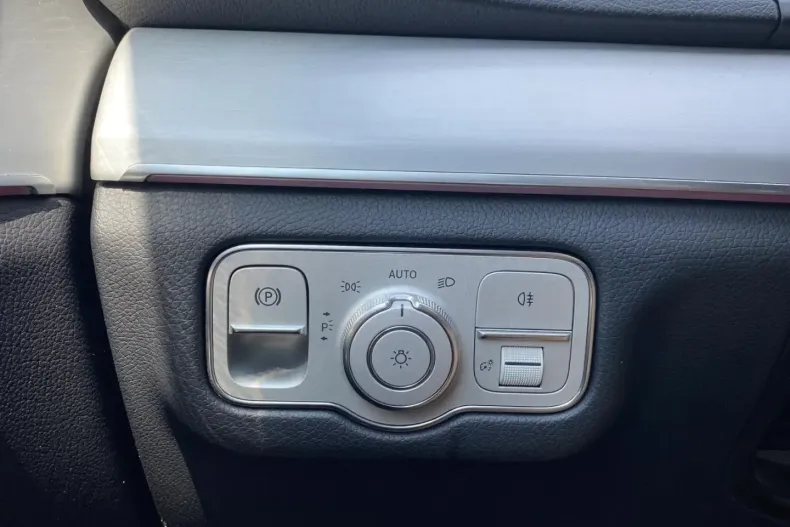 Mercedes-Benz GLE 450 din 2021 cu 68.800 km - oferta MER109259 - foto 28