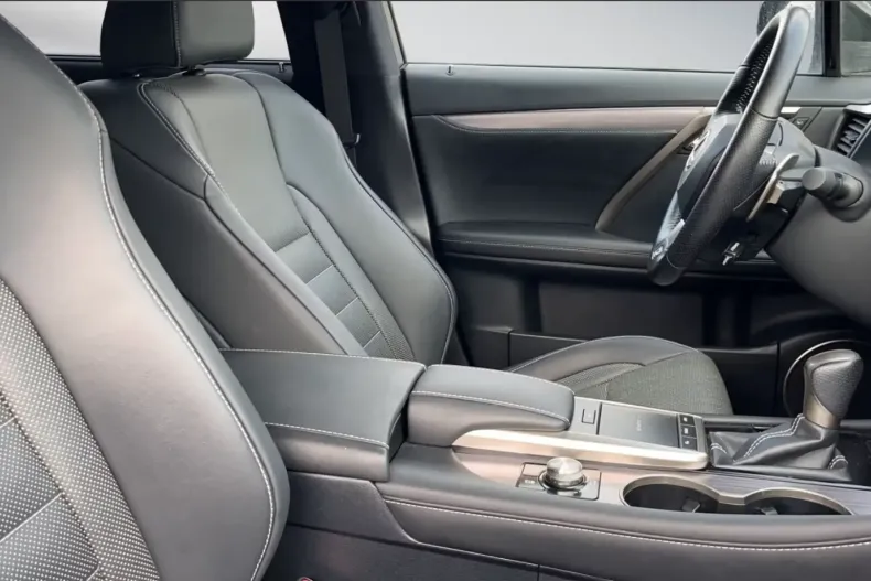 Lexus RX 450 din 2021 cu 49.890 km - oferta LEX109267 - foto 5