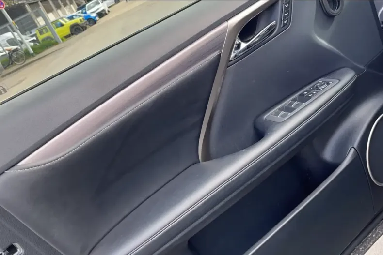 Lexus RX 450 din 2021 cu 49.890 km - oferta LEX109267 - foto 7