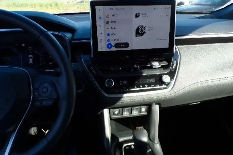 Toyota Corolla Cross din 2024 cu 16.879 km - oferta TOY109269 - foto 13