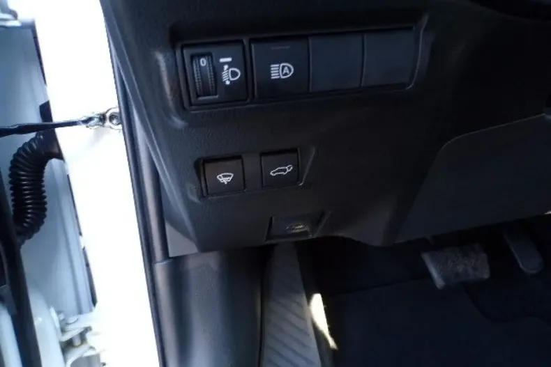 Toyota Corolla Cross din 2024 cu 16.879 km - oferta TOY109269 - foto 14