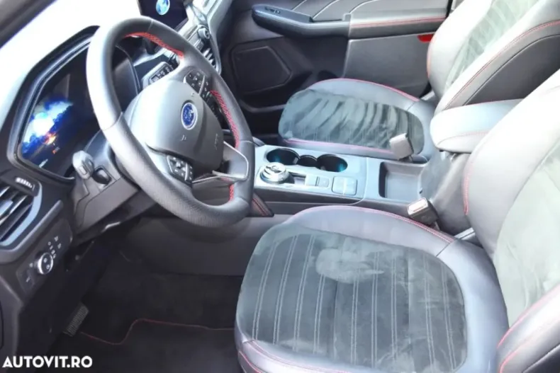 Ford Kuga din 2025 cu 17.410 km - oferta FOR109270 - foto 4