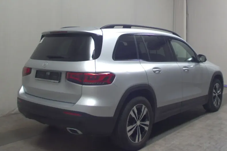 Mercedes-Benz GLB 200 din 2022 cu 75.700 km - oferta MER109275 - foto 4