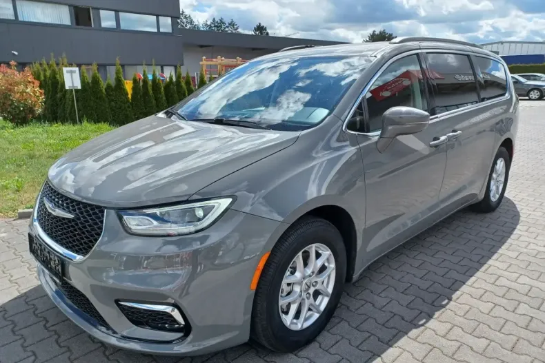 Chrysler Pacifica din 2022 cu 39.118 km - oferta CHR109286 - foto 1