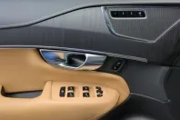 Volvo XC90 din 2022 cu 66.600 km - oferta VOL109287 - foto 17