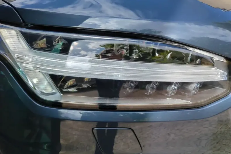 Volvo XC90 din 2022 cu 66.600 km - oferta VOL109287 - foto 27