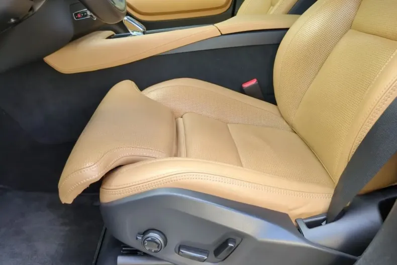 Volvo XC90 din 2022 cu 66.600 km - oferta VOL109287 - foto 28