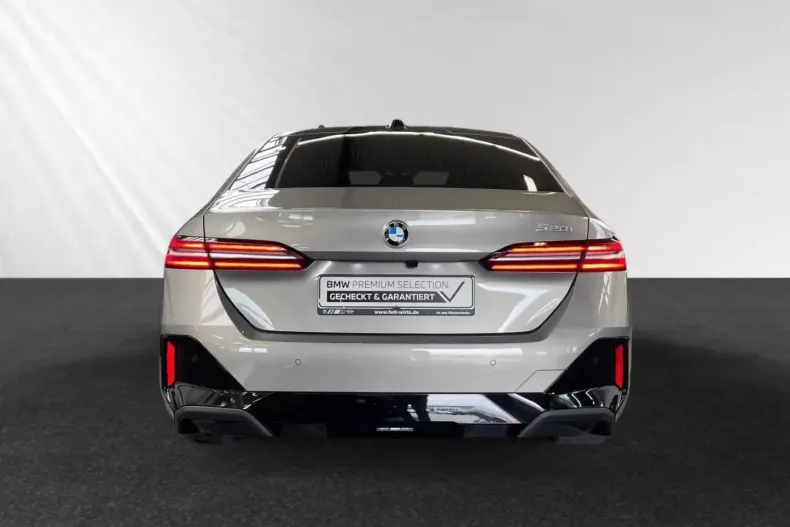 BMW 520 din 2024 cu 18.100 km - oferta BMW109288 - foto 4