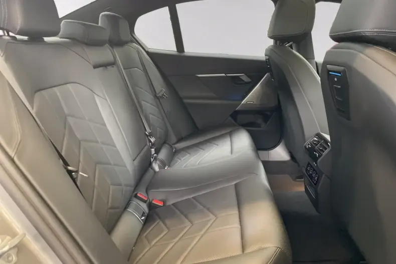 BMW 520 din 2024 cu 18.100 km - oferta BMW109288 - foto 12