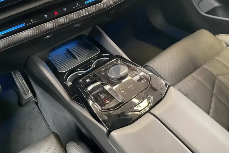 BMW 520 din 2024 cu 18.100 km - oferta BMW109288 - foto 13