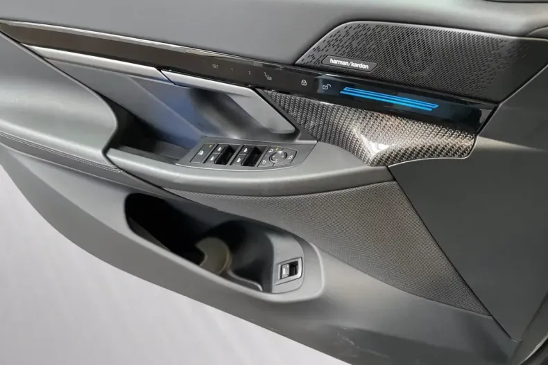 BMW 520 din 2024 cu 18.100 km - oferta BMW109288 - foto 14