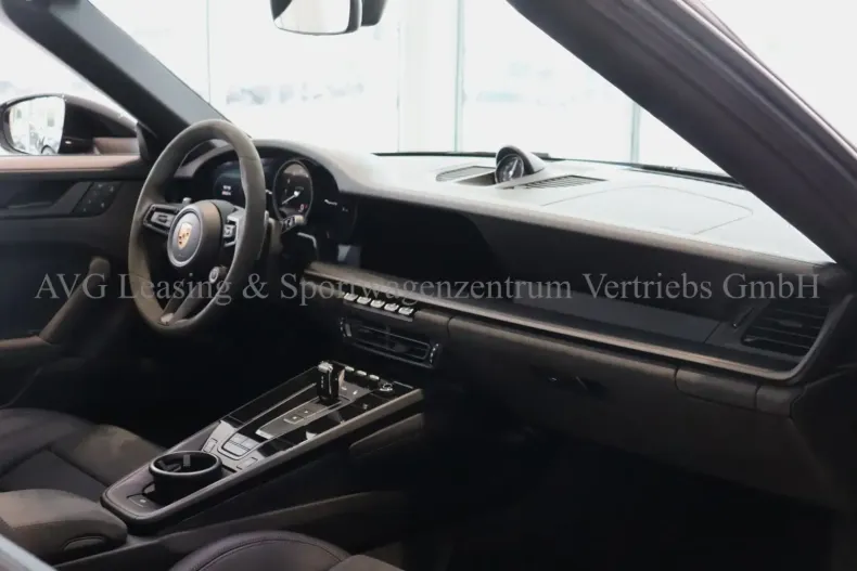 Porsche 992 din 2024 cu 13.345 km - oferta POR109292 - foto 17