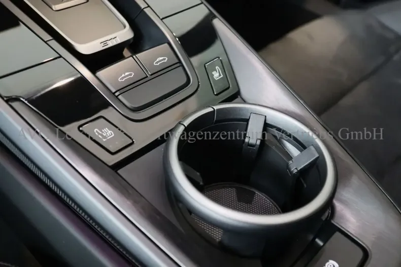 Porsche 992 din 2024 cu 13.345 km - oferta POR109292 - foto 30