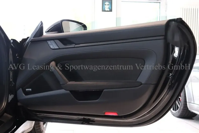 Porsche 992 din 2024 cu 13.345 km - oferta POR109292 - foto 33