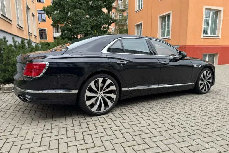 Bentley Flying Spur din 2023 cu 29.500 km - oferta BEN109294 - foto 8