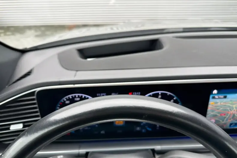 Mercedes-Benz GLE 400 din 2020 cu 74.200 km - oferta MER109299 - foto 17