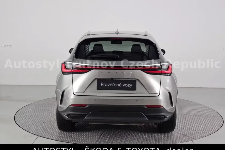 Lexus RX 350 din 2023 cu 25.300 km - oferta LEX109301 - foto 4