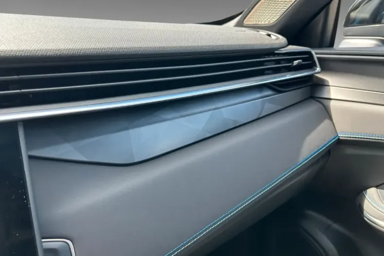 Lynk&Co 01 din 2023 cu 19.048 km - oferta LYN109302 - foto 15