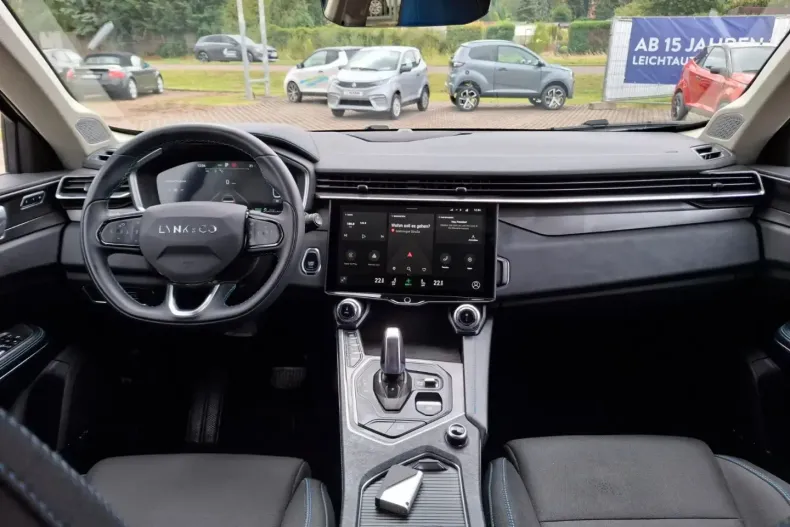 Lynk&Co 01 din 2023 cu 49.231 km - oferta LYN109304 - foto 16