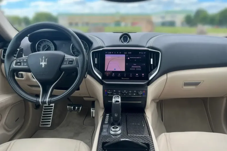 Maserati Ghibli din 2023 cu 14.950 km - oferta MAS109306 - foto 9