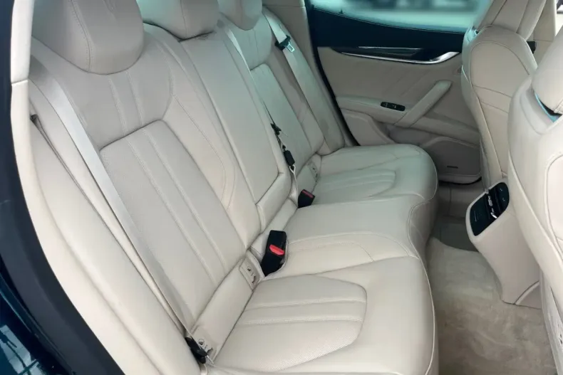 Maserati Ghibli din 2023 cu 14.950 km - oferta MAS109306 - foto 15