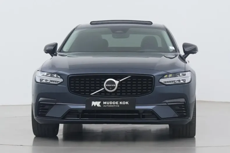 Volvo S90 din 2023 cu 15.557 km - oferta VOL109309 - foto 2