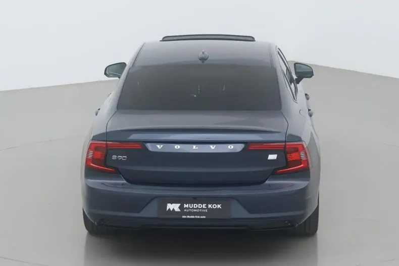 Volvo S90 din 2023 cu 15.557 km - oferta VOL109309 - foto 3