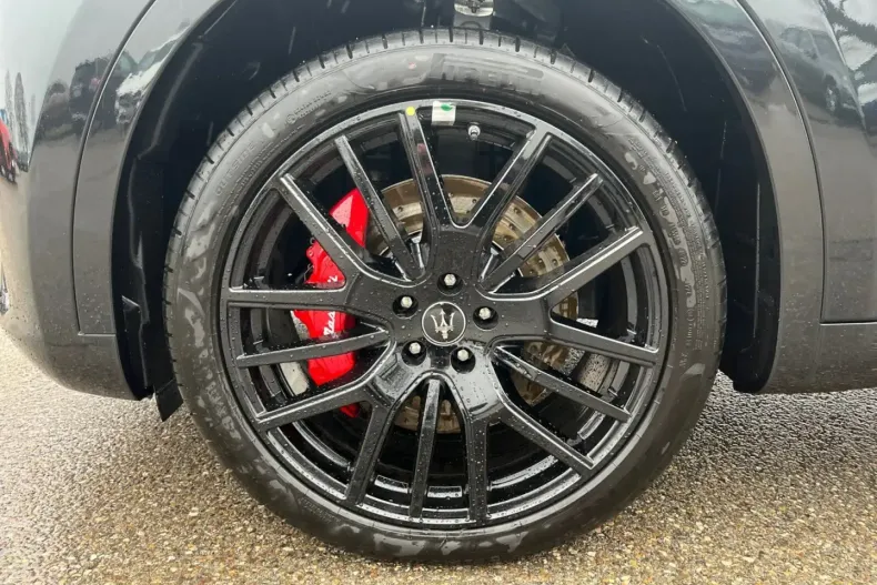 Maserati Levante din 2024 cu 17.500 km - oferta MAS109310 - foto 7