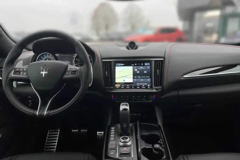 Maserati Levante din 2024 cu 17.500 km - oferta MAS109310 - foto 9