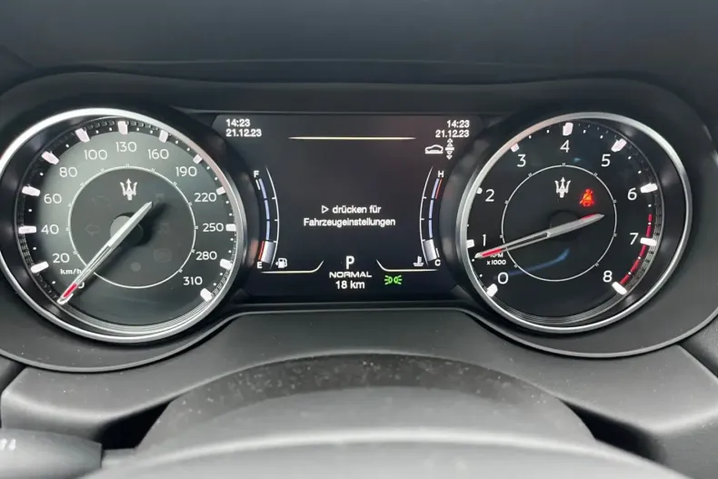 Maserati Levante din 2024 cu 17.500 km - oferta MAS109310 - foto 12