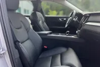 Volvo S60 din 2023 cu 10.909 km - oferta VOL109311 - foto 8