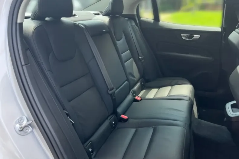 Volvo S60 din 2023 cu 10.909 km - oferta VOL109311 - foto 15