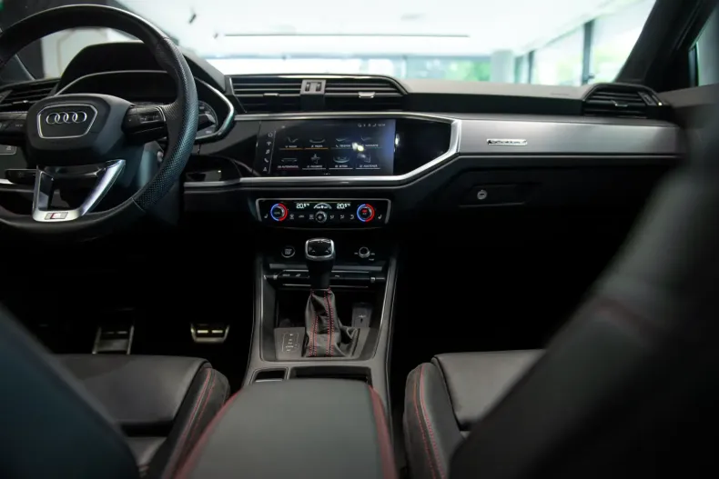 Audi Q3 din 2022 cu 60.440 km - oferta AUD109312 - foto 25