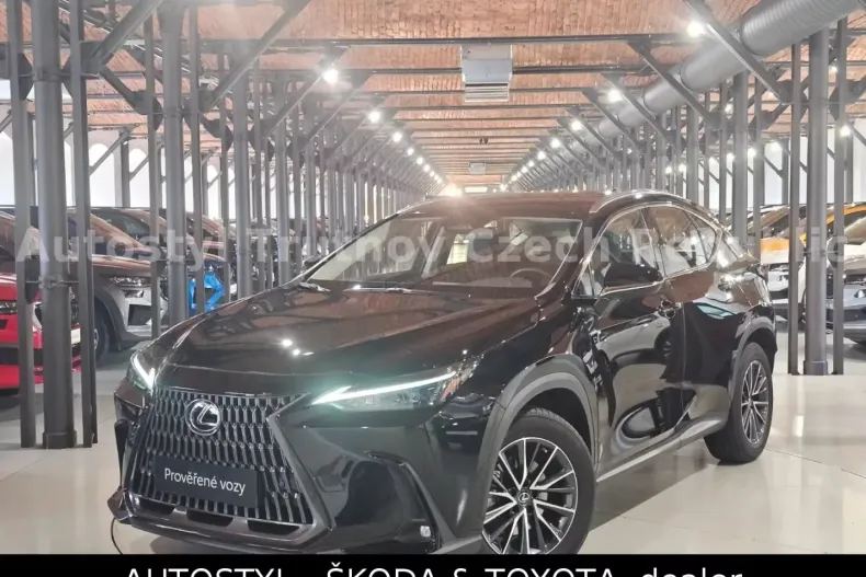 Lexus NX 350h din 2023 cu 16.600 km - oferta LEX109314 - foto 1