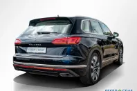 Volkswagen Touareg din 2022 cu 84.907 km - oferta VOL109315 - foto 2