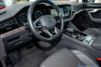 Volkswagen Touareg din 2022 cu 84.907 km - oferta VOL109315 - foto 3