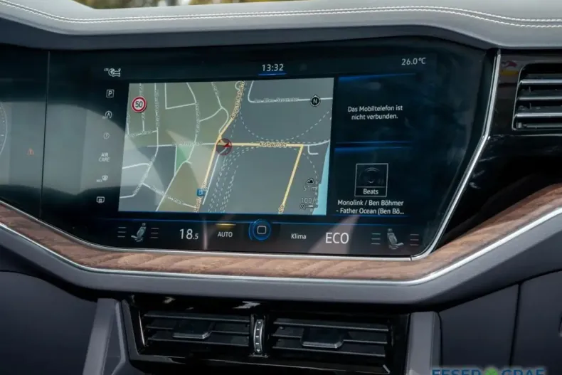 Volkswagen Touareg din 2022 cu 84.907 km - oferta VOL109315 - foto 5