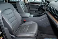 Volkswagen Touareg din 2022 cu 84.907 km - oferta VOL109315 - foto 6