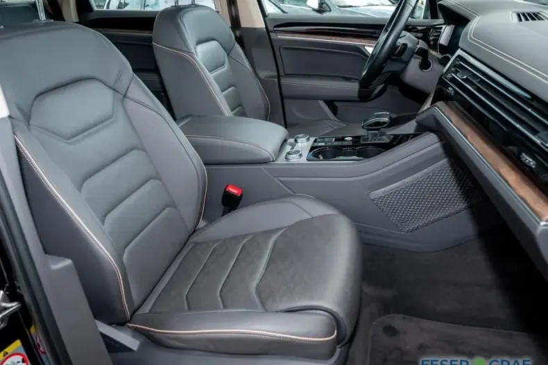 Volkswagen Touareg din 2022 cu 84.907 km - oferta VOL109315 - foto 6