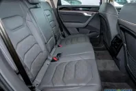 Volkswagen Touareg din 2022 cu 84.907 km - oferta VOL109315 - foto 7