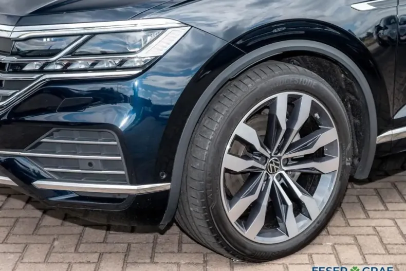 Volkswagen Touareg din 2022 cu 84.907 km - oferta VOL109315 - foto 10