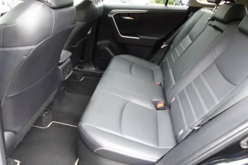 Toyota RAV4 din 2022 cu 73.550 km - oferta TOY109318 - foto 10