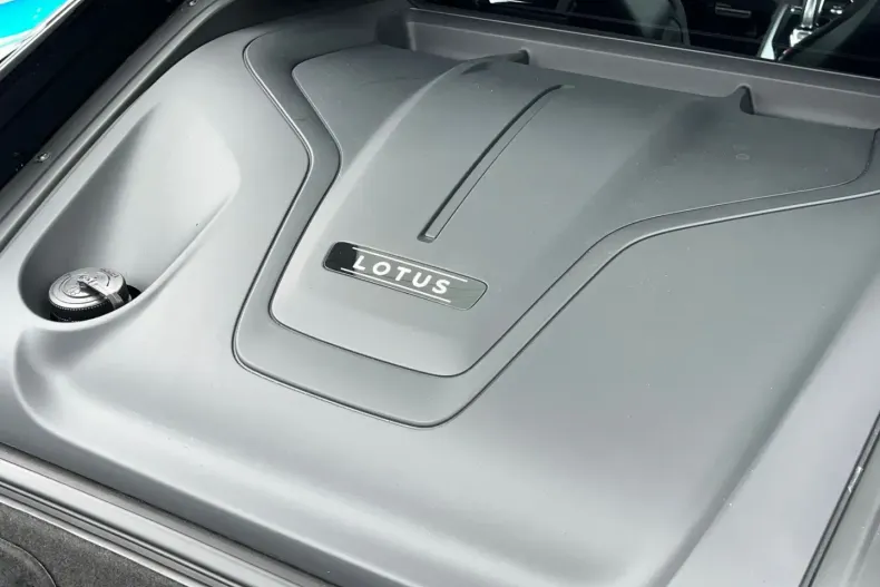 Lotus Emira din 2024 cu 5.500 km - oferta LOT109321 - foto 11