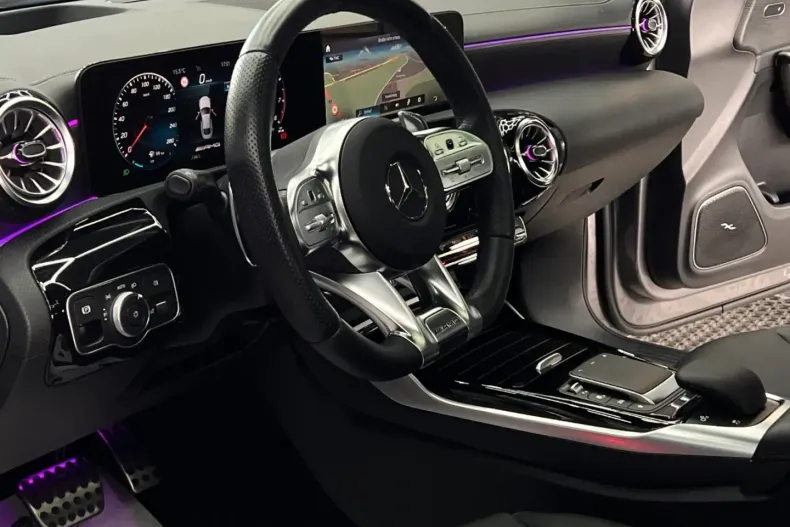 Mercedes-Benz CLA 35 AMG din 2023 cu 32.540 km - oferta MER109337 - foto 9