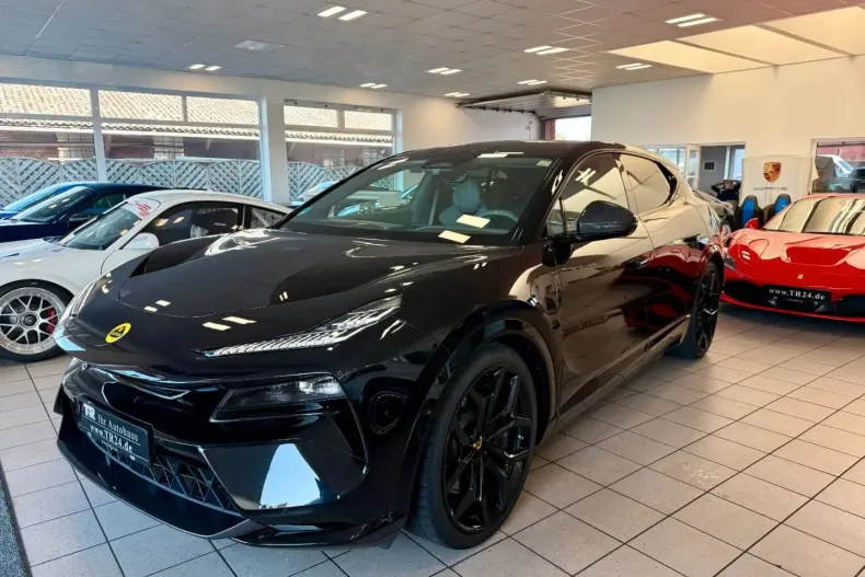 Lotus Eletre din 2023 cu 17.458 km - oferta LOT109341 - foto 1