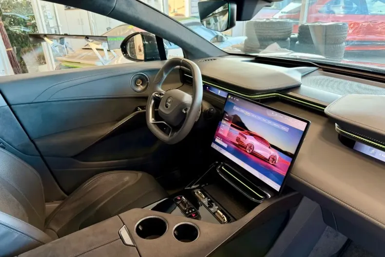 Lotus Eletre din 2023 cu 17.458 km - oferta LOT109341 - foto 15