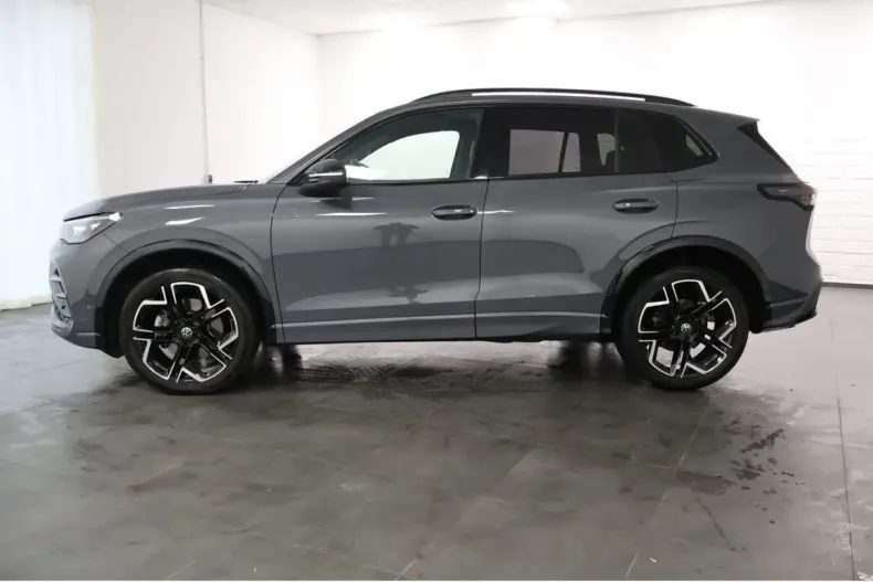 Volkswagen Tiguan din 2024 cu 21.665 km - oferta VOL109343 - foto 7