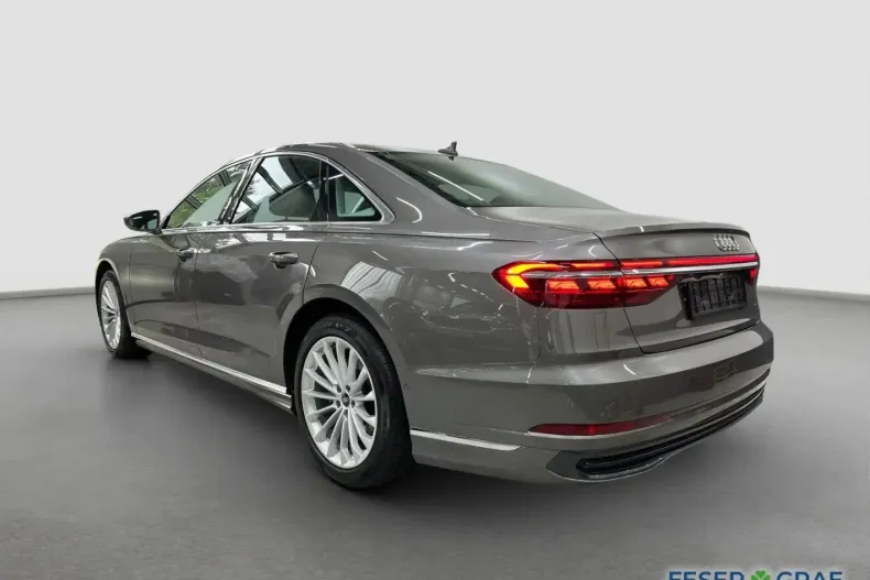 Audi A8 din 2023 cu 31.263 km - oferta AUD109345 - foto 3